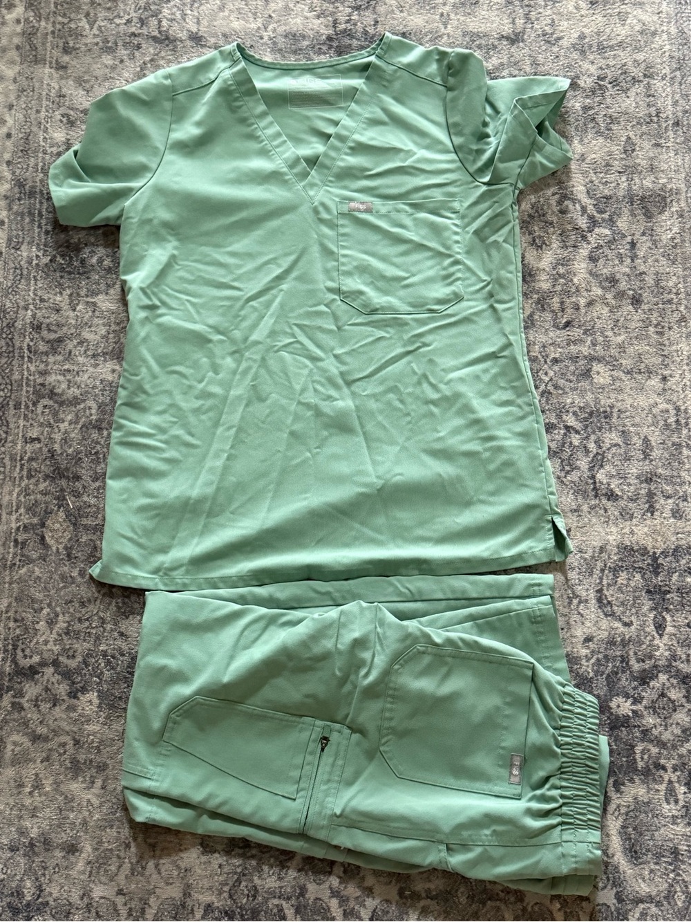 Figs Light Green Scrub Top & Pants Set